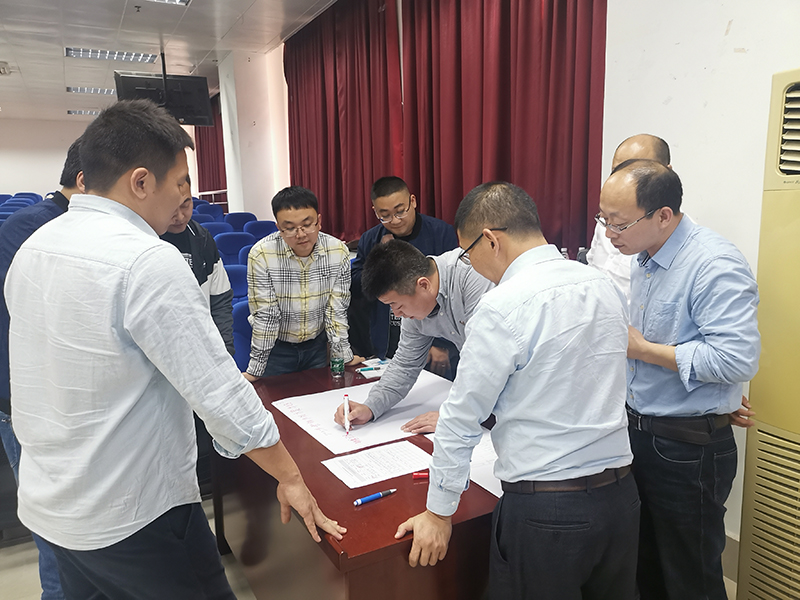 南方略助力溫氏大華農(nóng)全面導(dǎo)入鐵三角業(yè)務(wù)模式圓滿(mǎn)舉行4