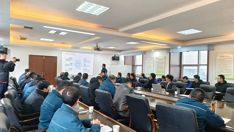 南方略咨詢(xún)?yōu)橄樵乒煞萏峁?shù)字化轉(zhuǎn)型企業(yè)培訓(xùn)服務(wù)2