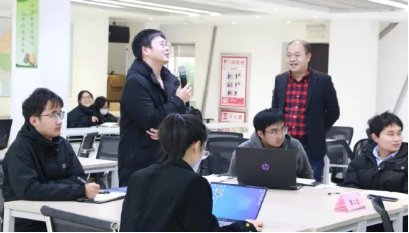 南方略咨詢?yōu)橹袊?guó)木門領(lǐng)導(dǎo)者品牌歐派木門【603208】提供品牌核心價(jià)值戰(zhàn)略內(nèi)訓(xùn)服務(wù)5